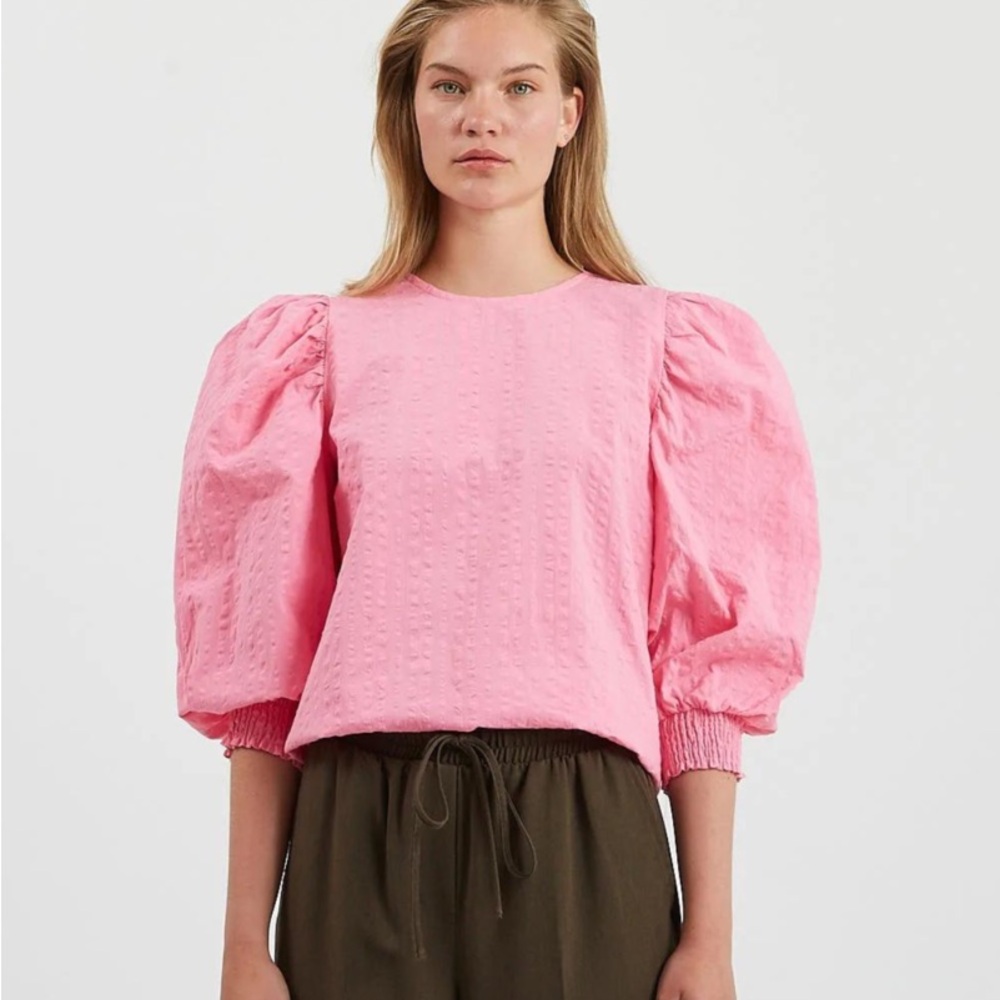 Minimum Pink Puff Sleeve Top